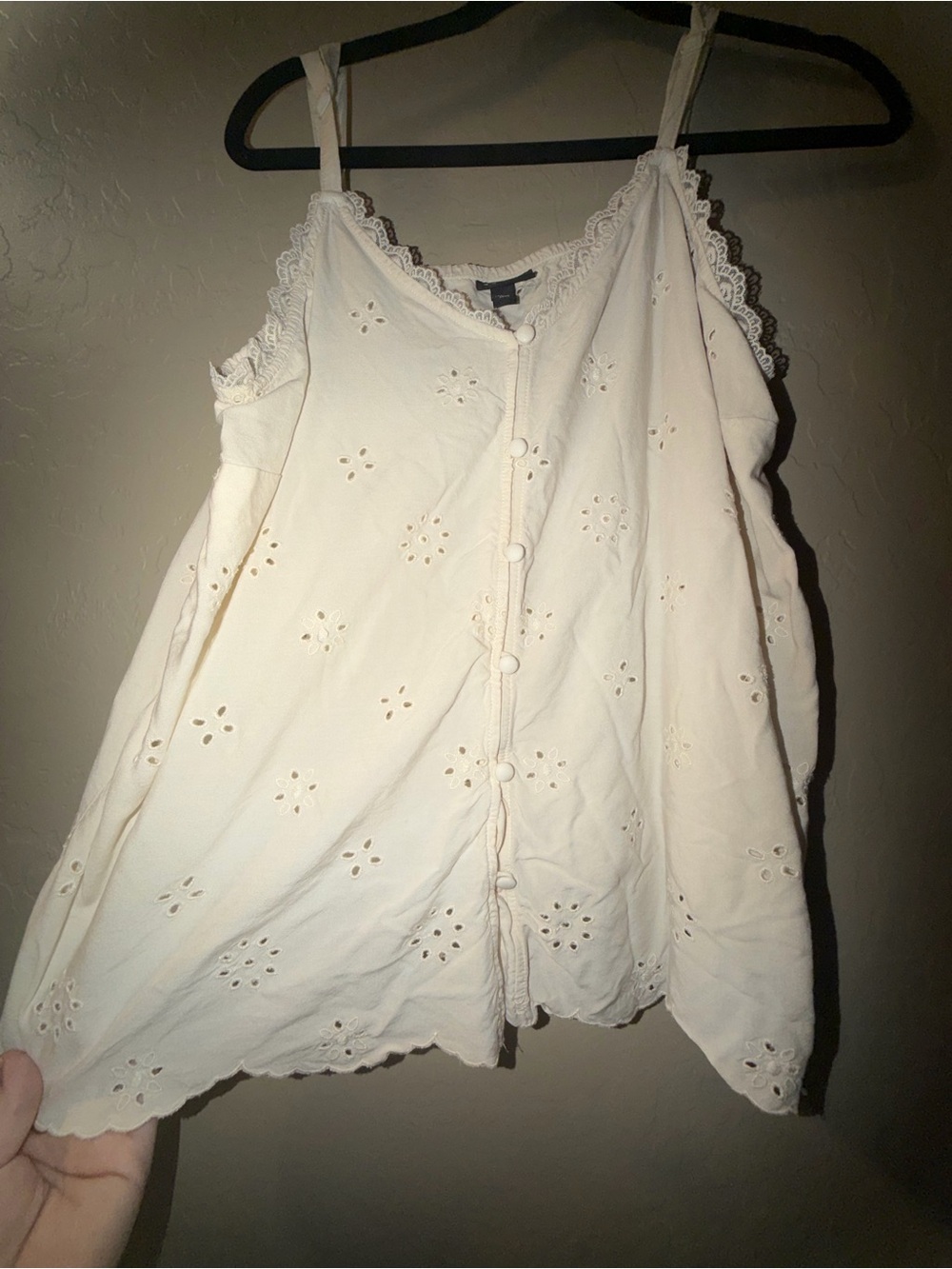 torrid Cream Eyelet Button-Front Cami with Lace Trim